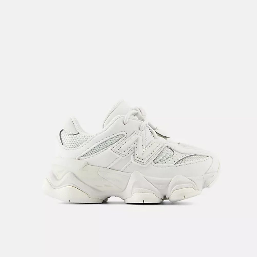 Infant New Balance 9060- White/Cream